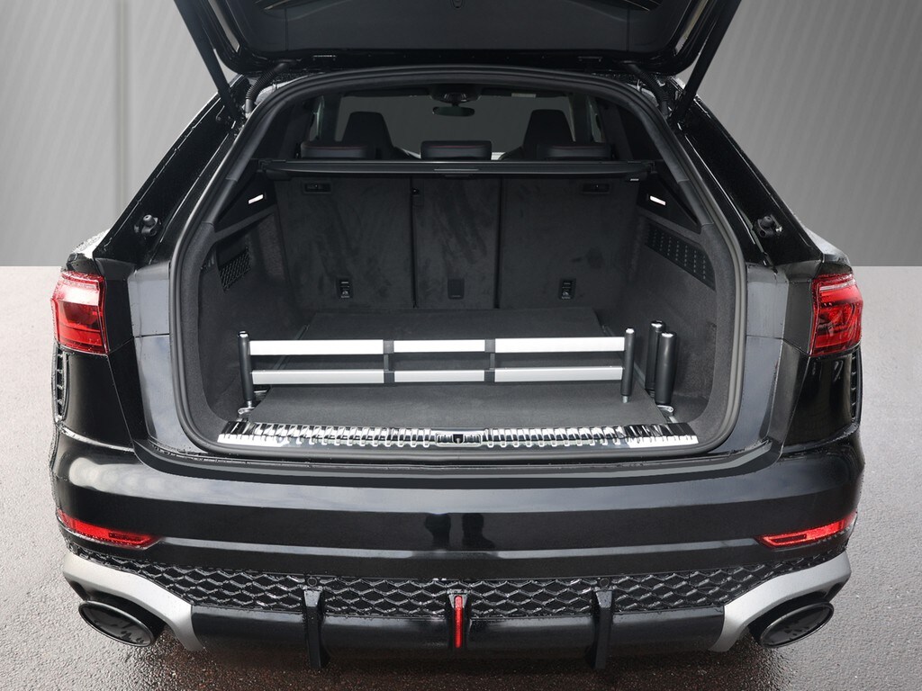 Audi RS Q8 SUV performance