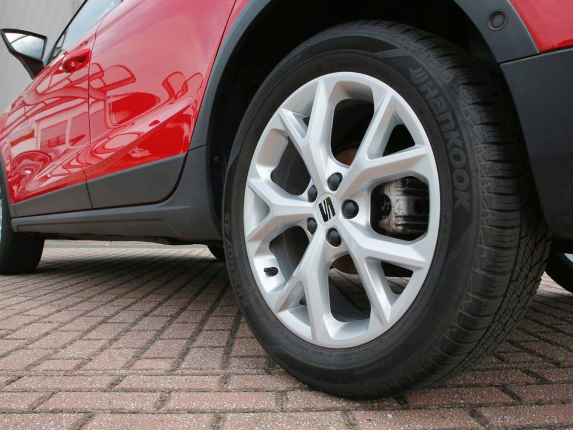 SEAT Arona FR
