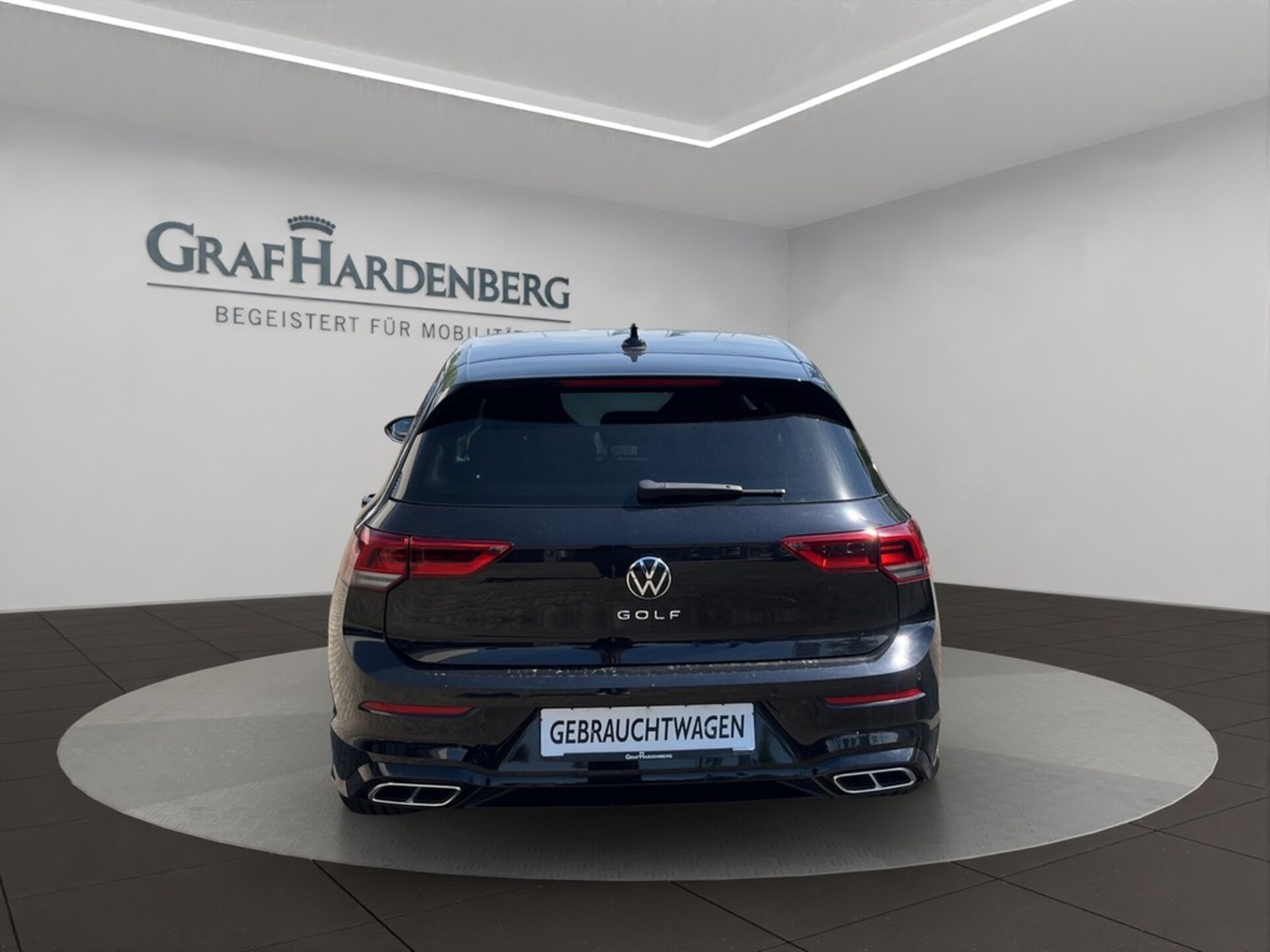 Volkswagen Golf R-Line