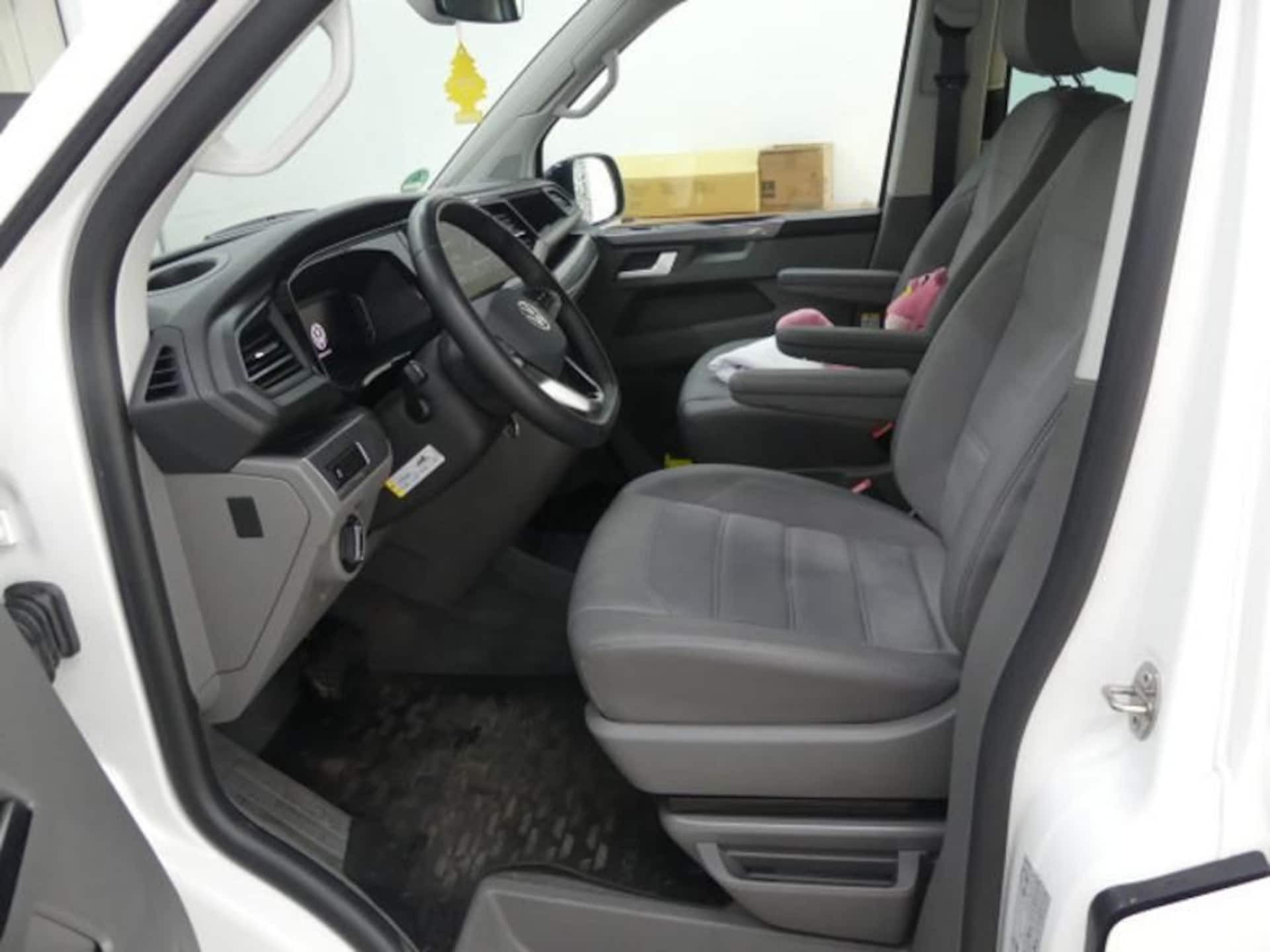 Volkswagen T6.1 California Ocean