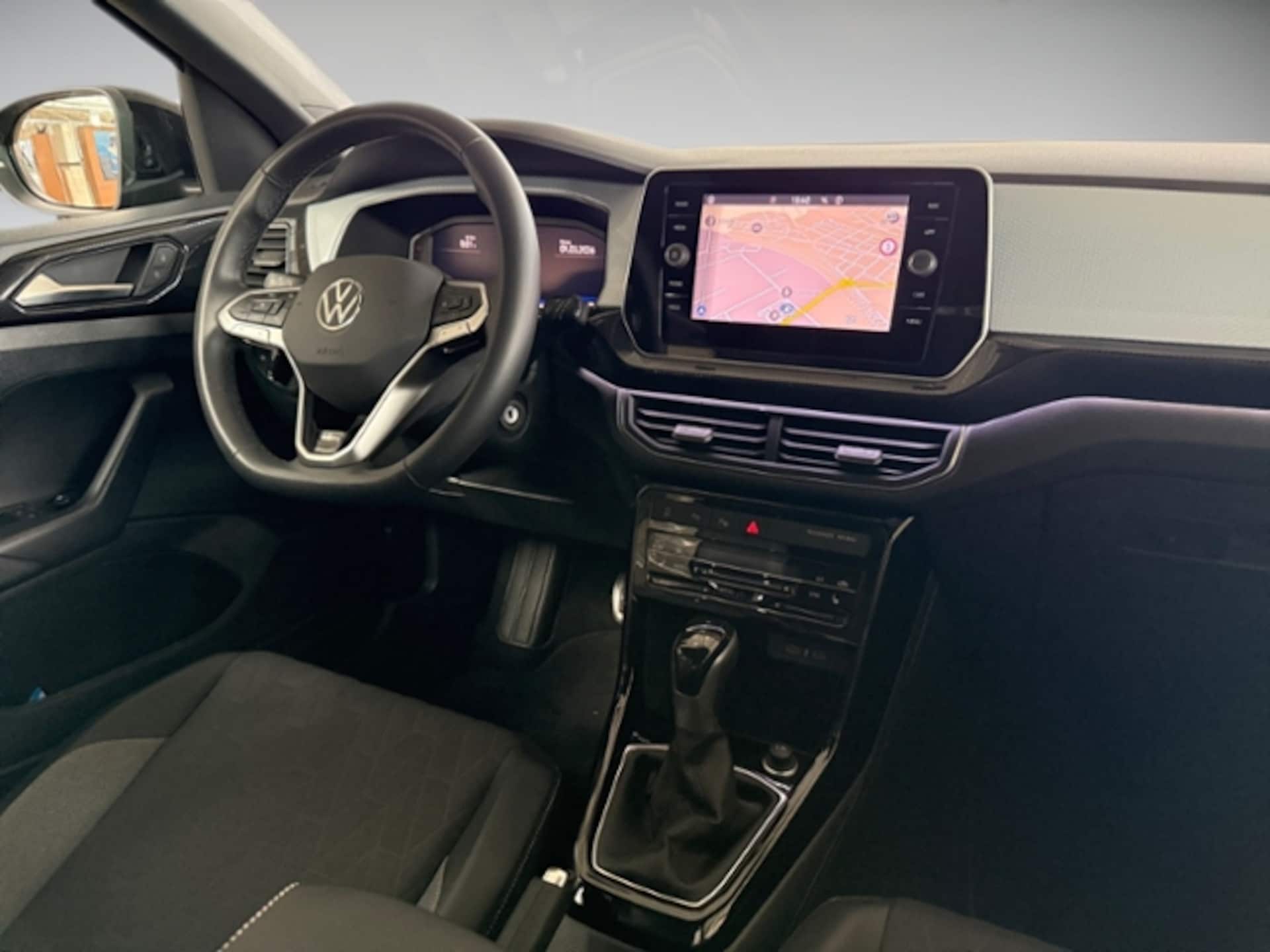 Volkswagen T-Cross Life