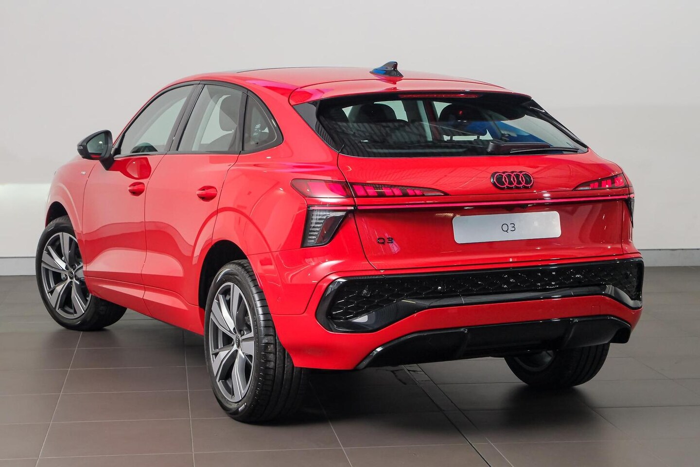 Image about Audi Q3 Sportback TFSI 110 kW