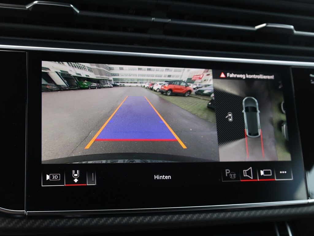 Audi RS Q8 SUV performance