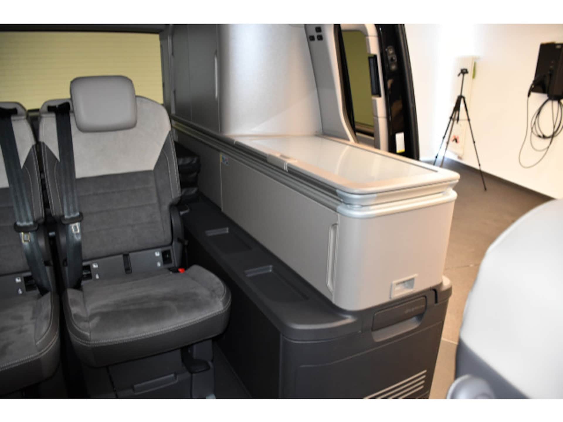 Volkswagen California Coast