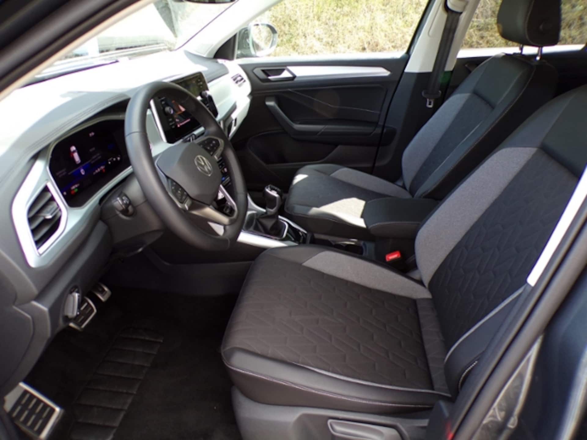 Volkswagen T-Roc Life