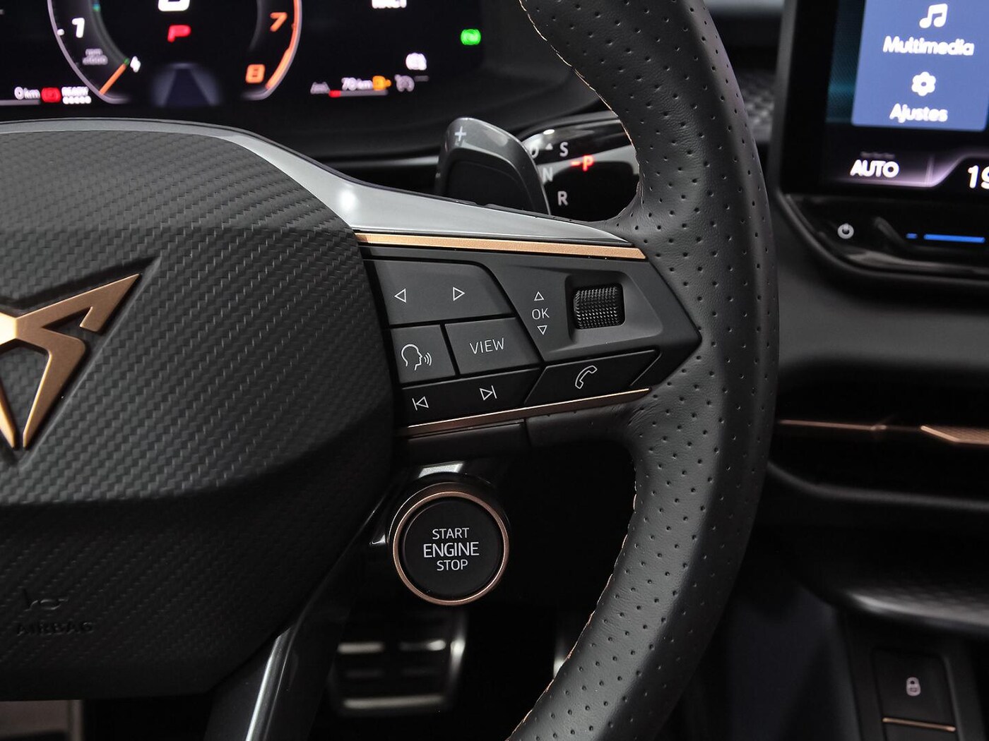 CUPRA Terramar 1.5 TSI e-Hybrid DSG 150 kW (204 CV) — photo 16