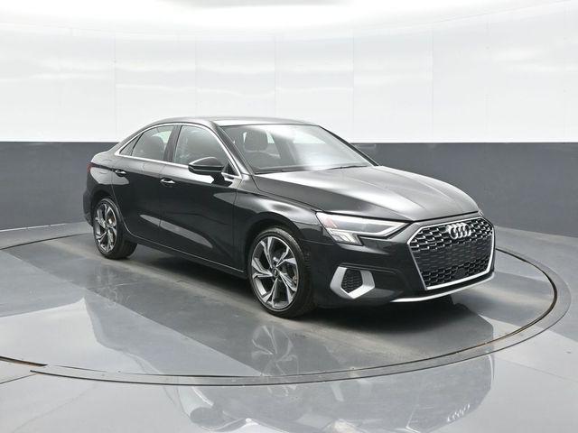 2022 Audi A3 40 TFSI Premium Plus quattro S tronic's photo