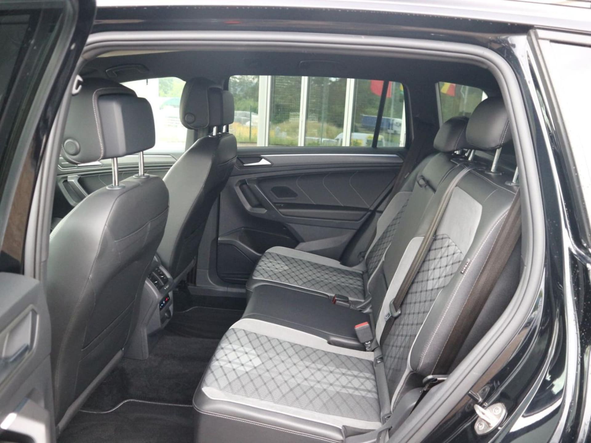 Volkswagen Tiguan Allspace R-Line