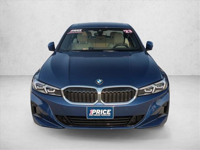 2023 BMW 330i