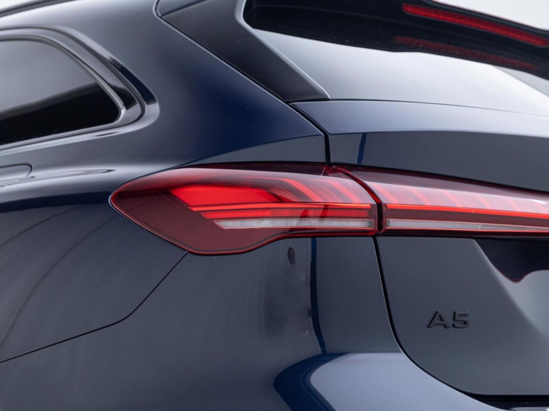 Audi A5 Avant e-hybrid