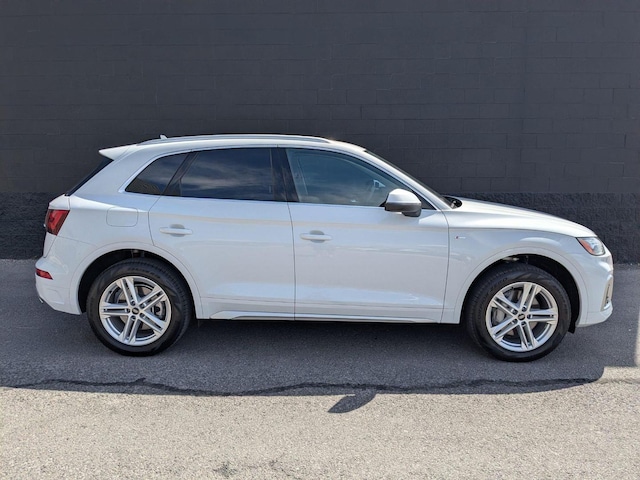 2024 Audi Q5 TFSI e