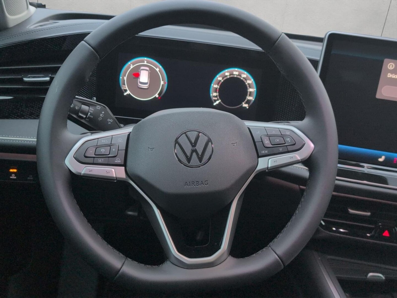 Volkswagen Passat – Bild 13