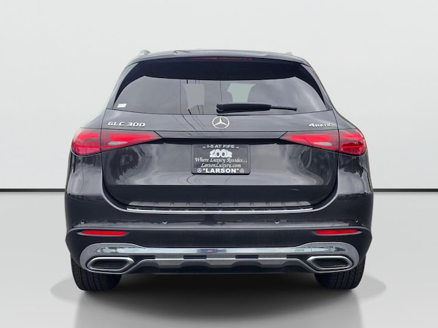 2025 Mercedes-Benz GLC 300
