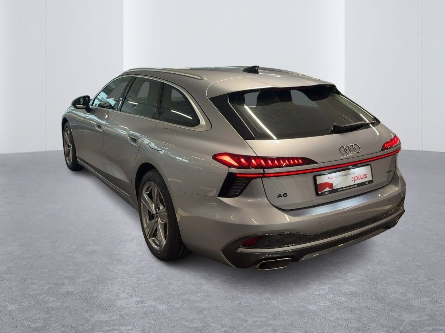 Bild über Audi A6 Avant e-hybrid e-hybrid quattro 220 kW S tronic - für weitere Informationen kontaktieren Sie den Audi Partner