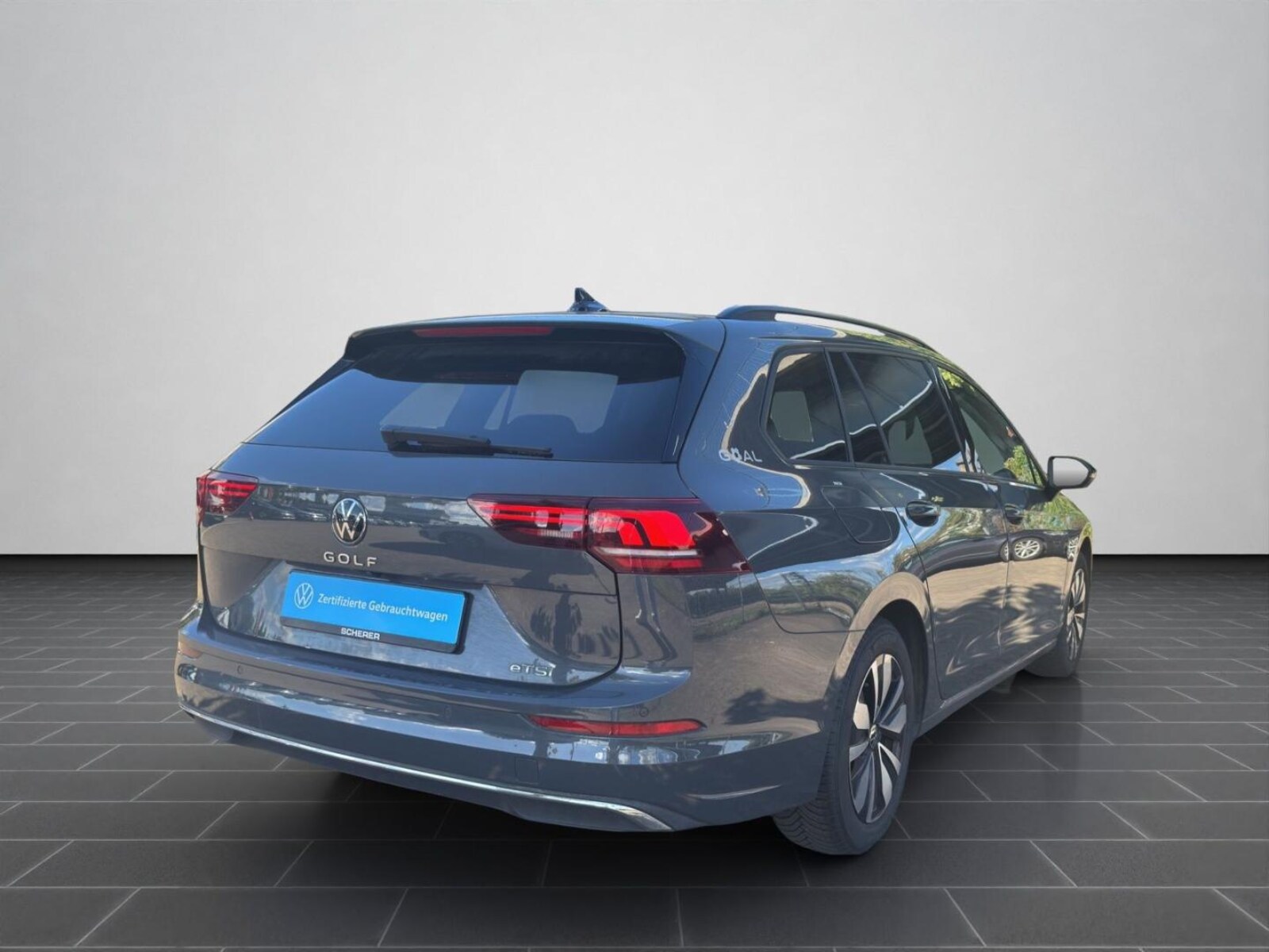 Volkswagen Golf Variant – Bild 2