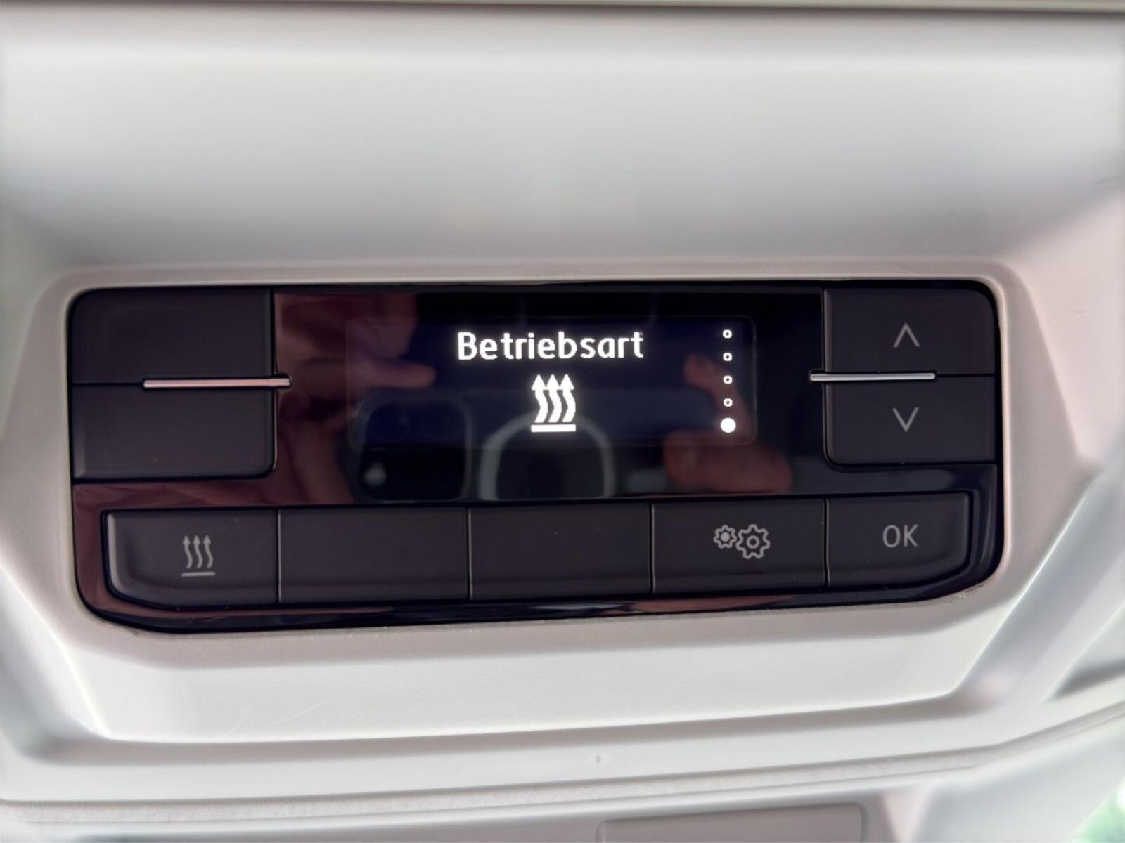 Volkswagen Crafter Kasten mittlerer Radstand – Bild 21