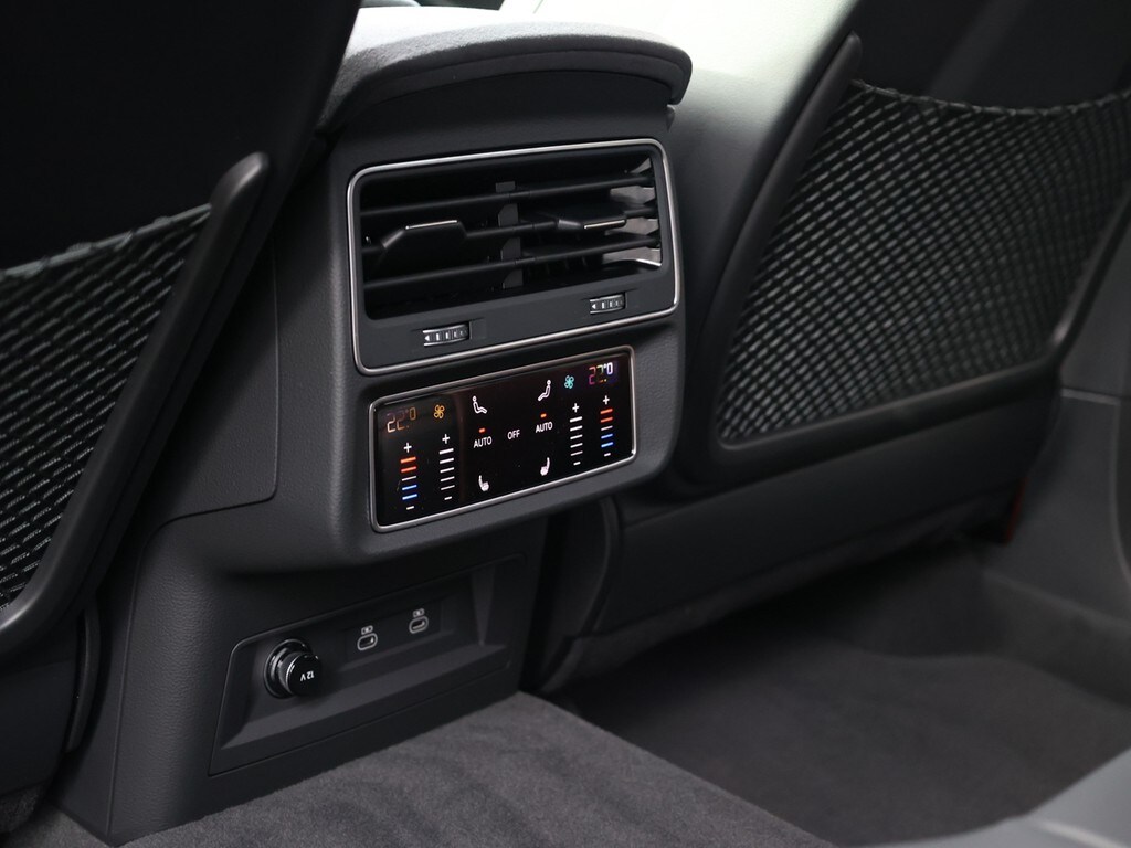 Audi RS Q8 SUV performance