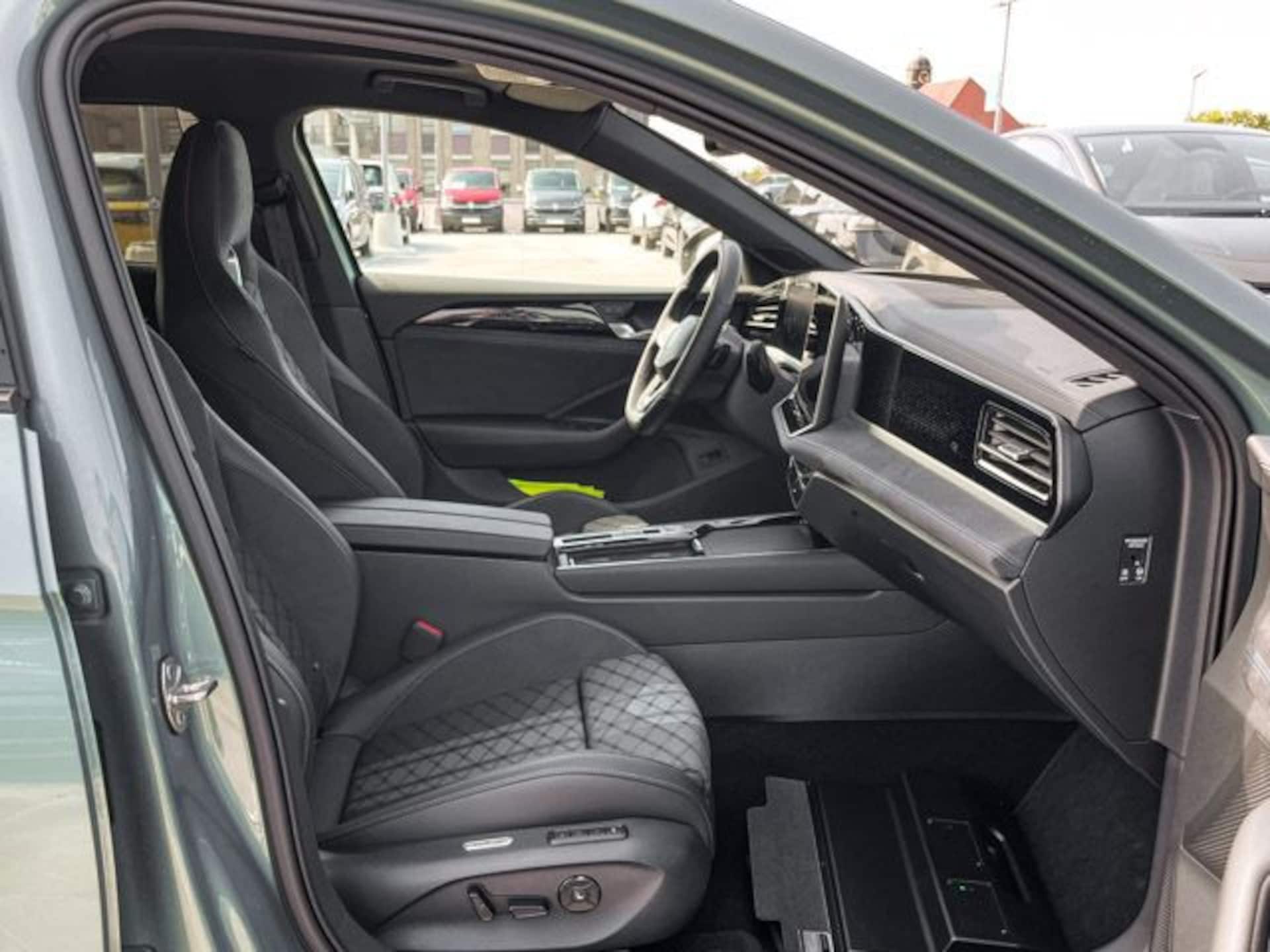 Volkswagen Passat R-Line