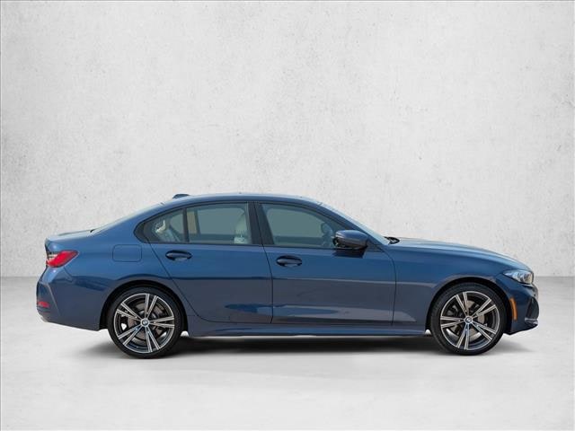 2023 BMW 330i