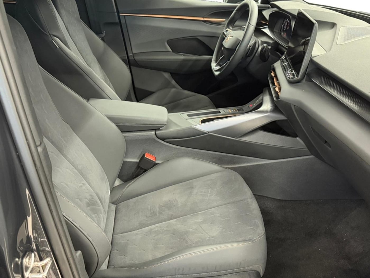 CUPRA Terramar 1.5 eTSI DSG 110 kW (150 CV) — photo 5