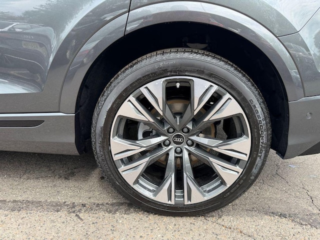 2026 Audi Q8 Premium Plus - Photo 10