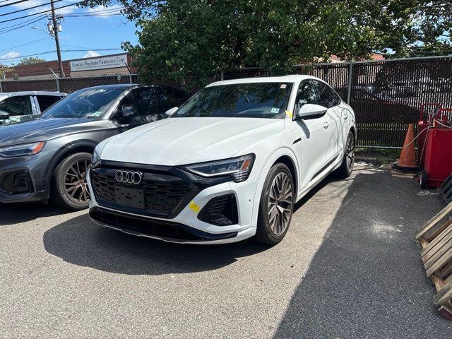 2024 Audi Q8 Sportback e-tron