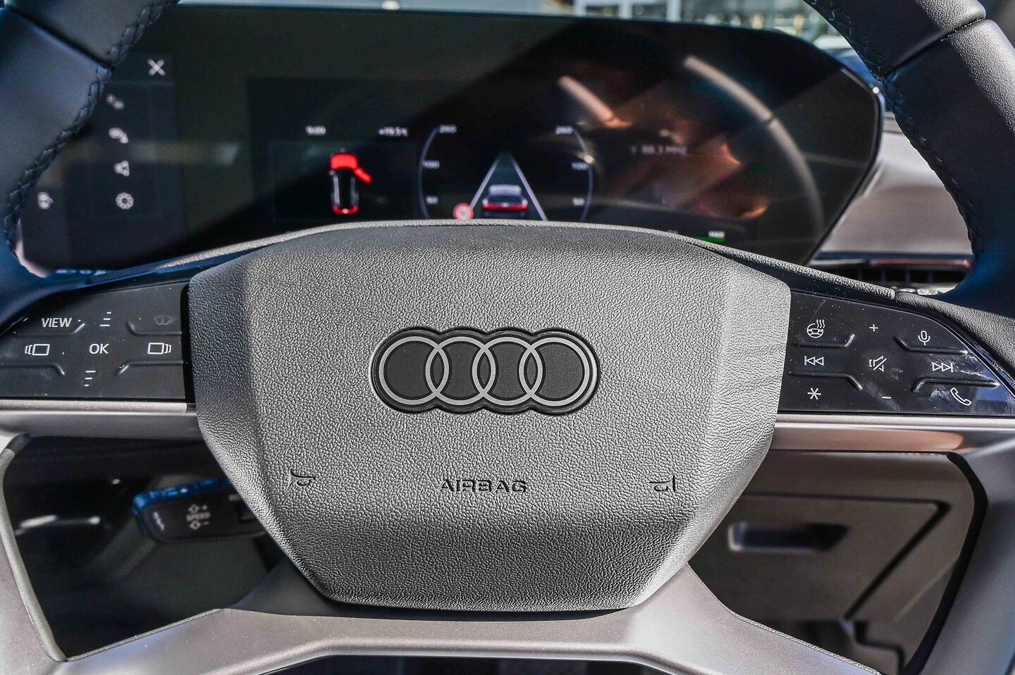 Image about Audi Q6 SUV e-tron e-tron