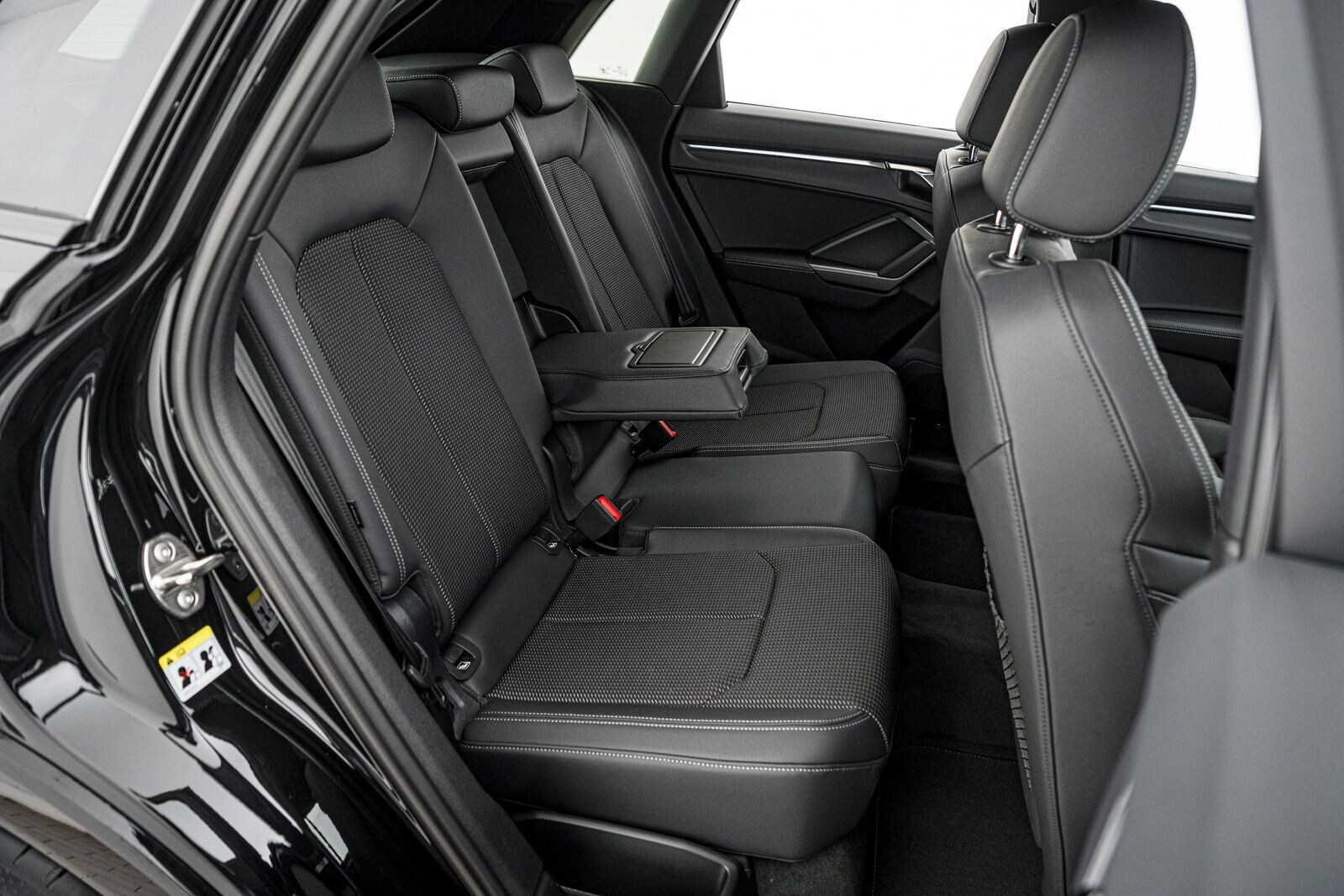 Image about Audi Q3 S line 45 TFSI quattro S tronic
