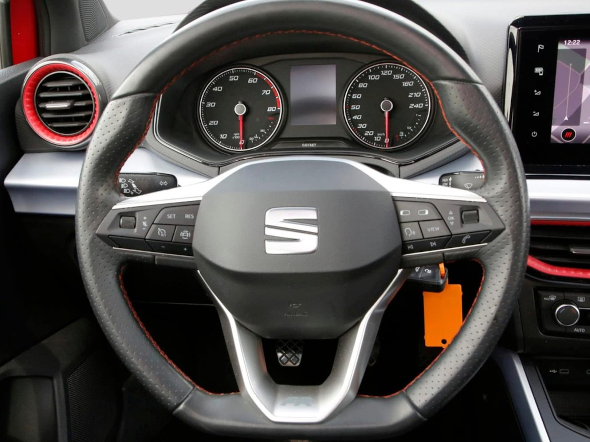SEAT Arona FR