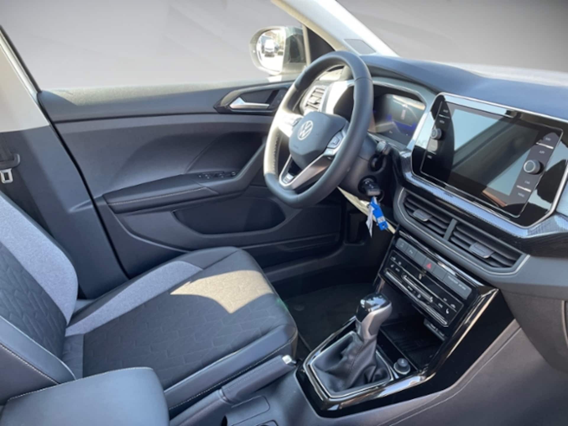 Volkswagen T-Cross Life