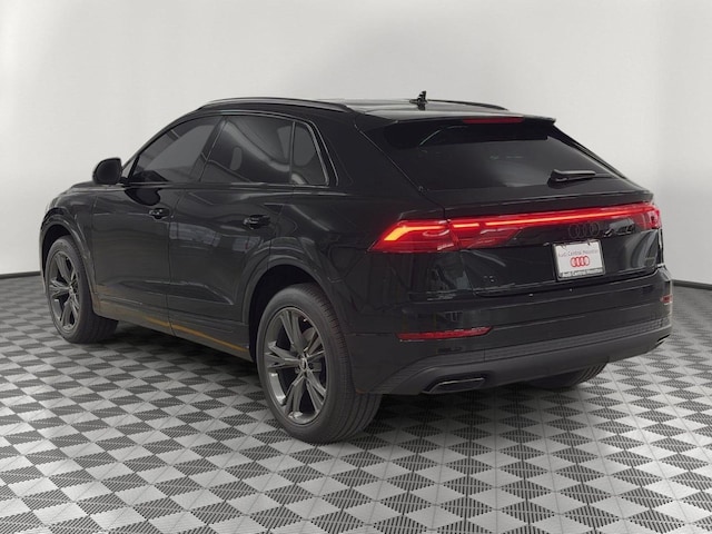 2026 Audi Q8