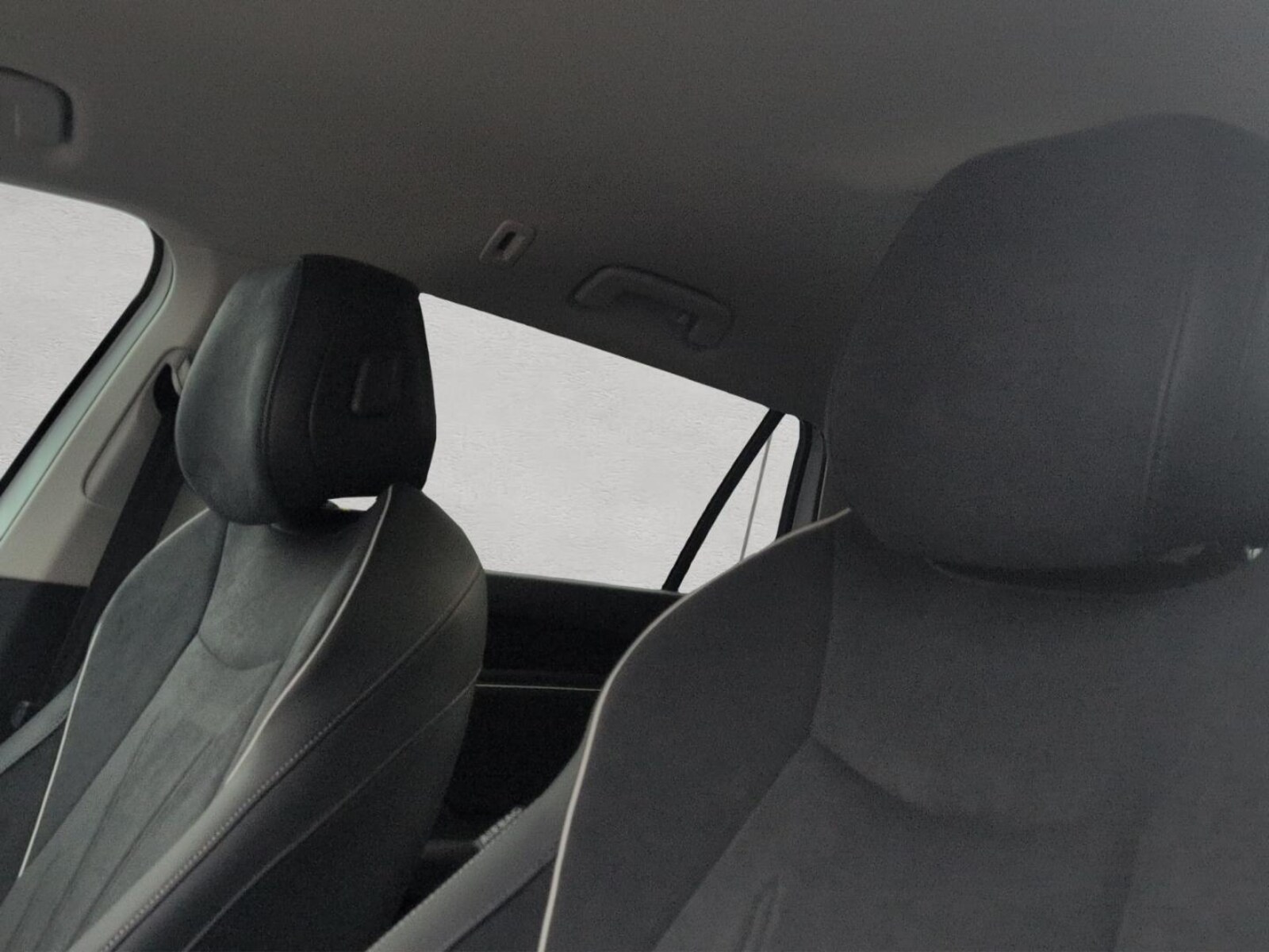 Volkswagen Passat – Bild 18