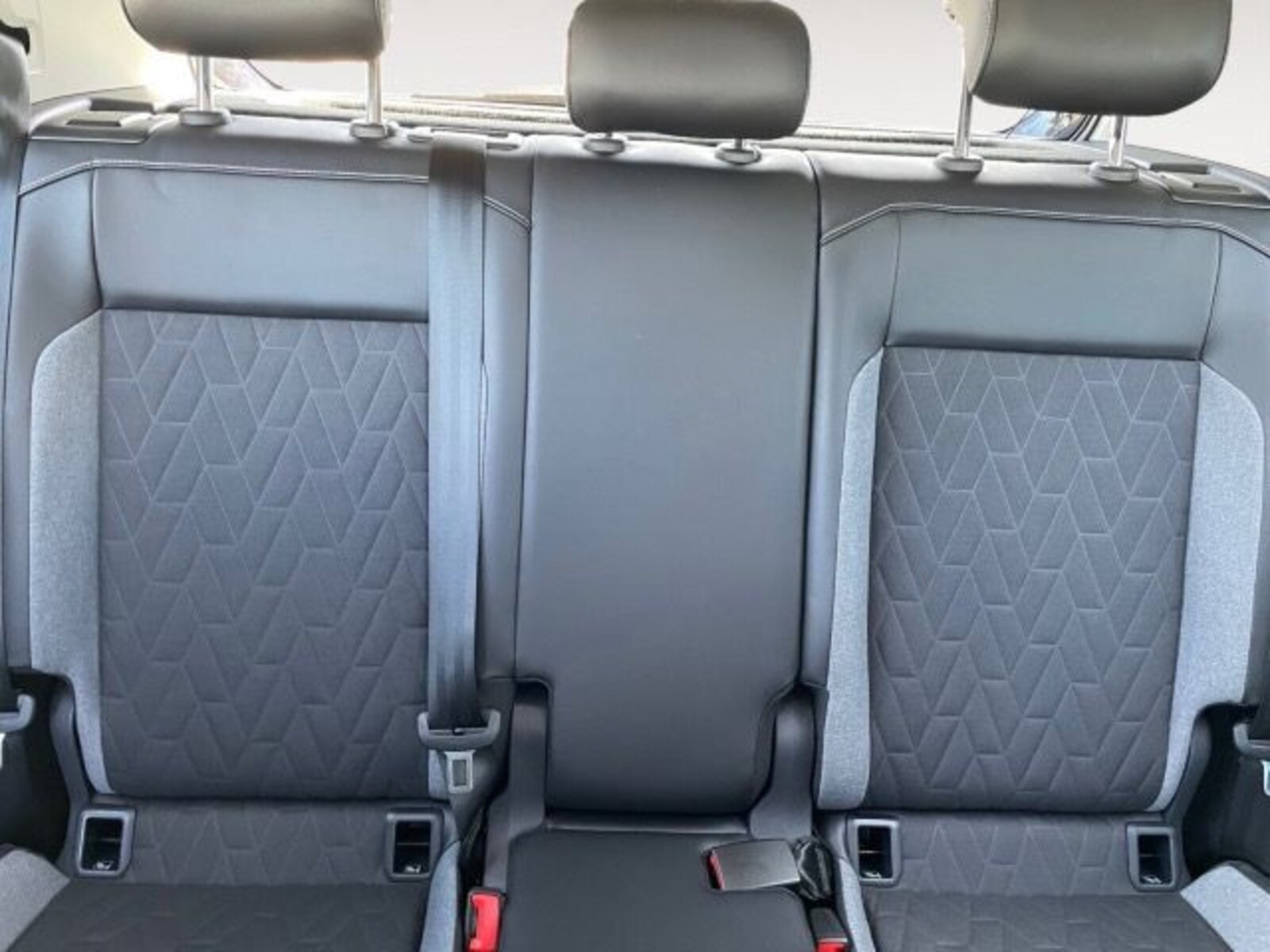 Volkswagen T-Cross – Bild 13