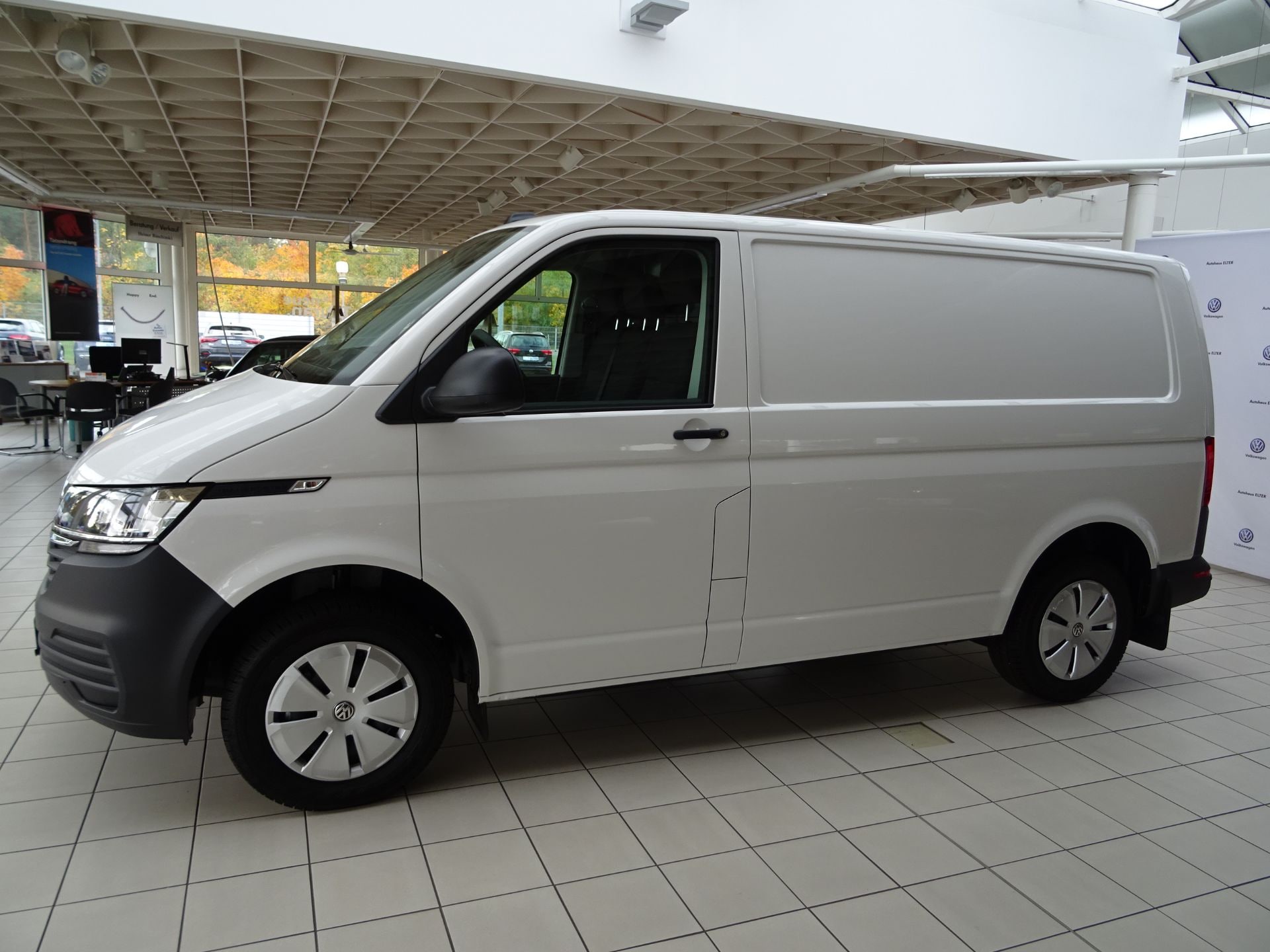 Volkswagen T6.1 Transporter Kasten kurzer Radstand