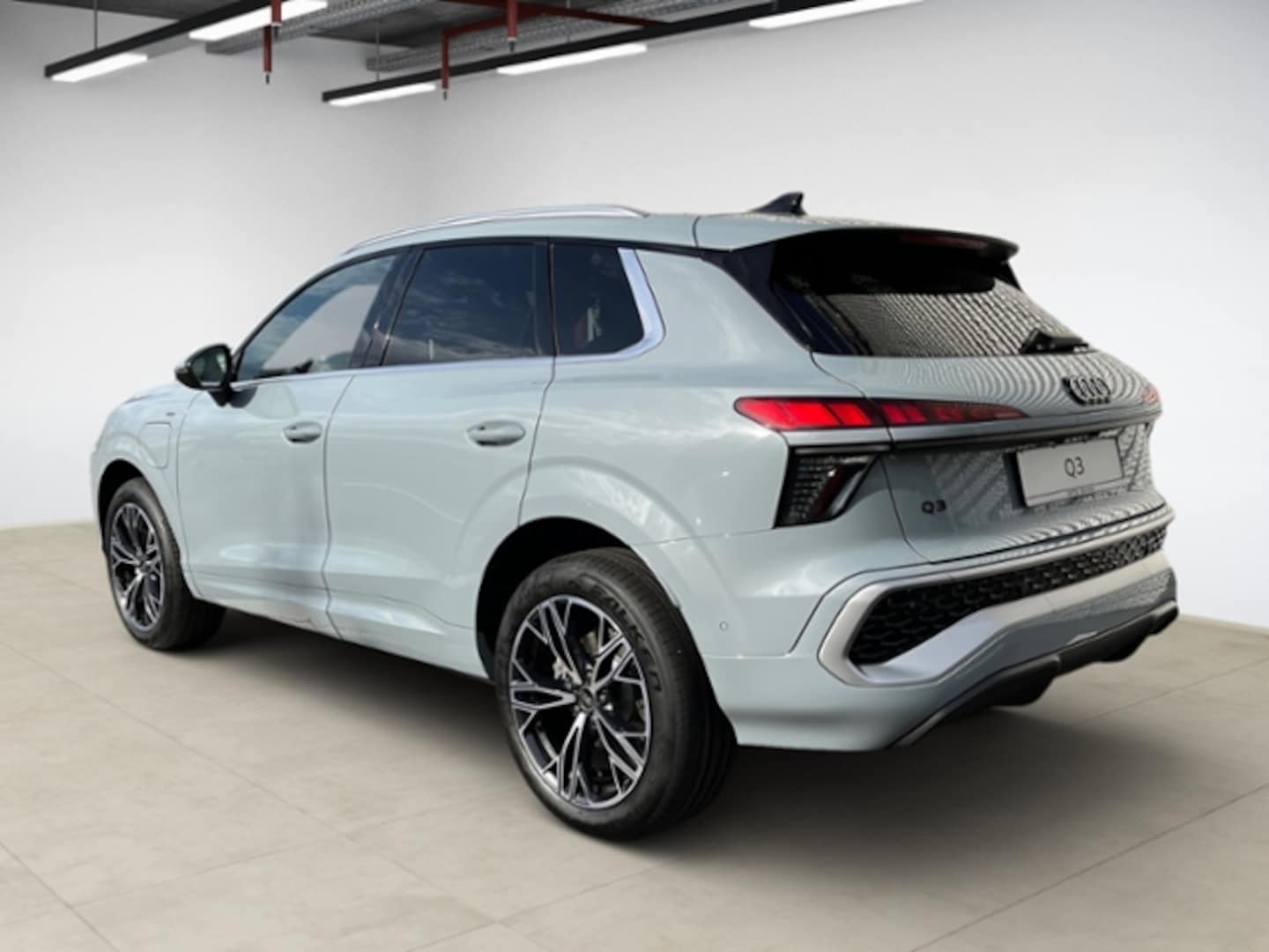 Bild über Audi Q3 SUV e-hybrid e-hybrid 200 kW S tronic - für weitere Informationen kontaktieren Sie den Audi Partner