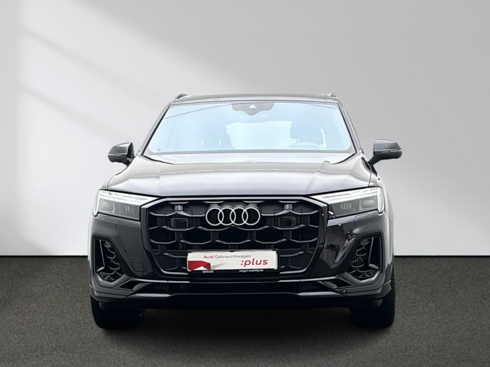 Audi Q7 SUV TFSI e S line
