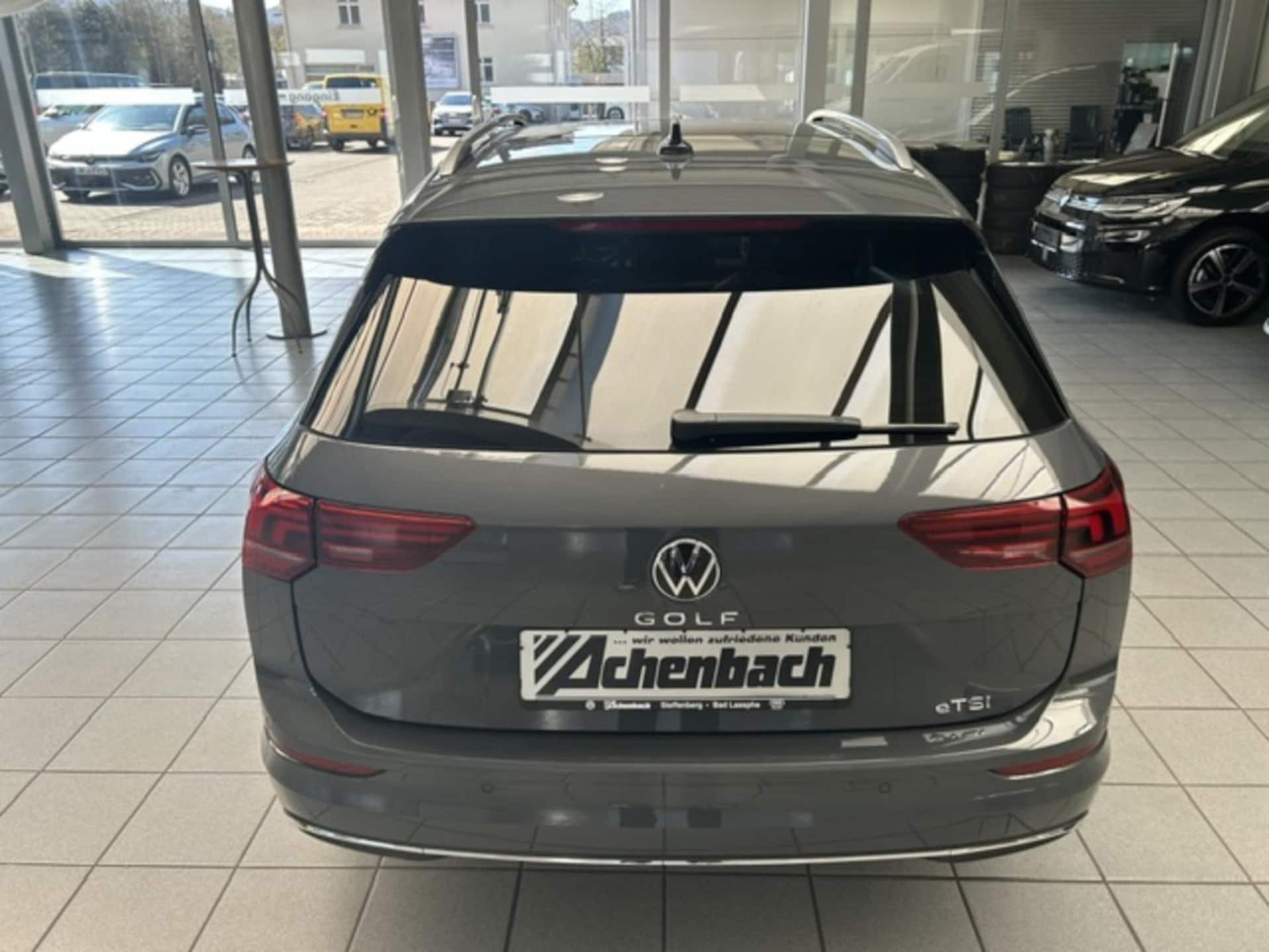 Volkswagen Golf Variant Style