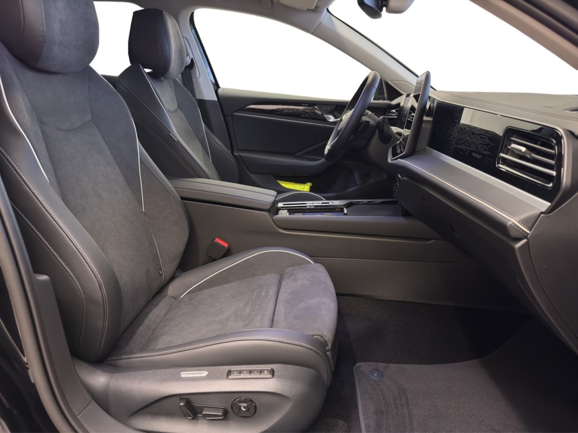 Volkswagen Passat Elegance