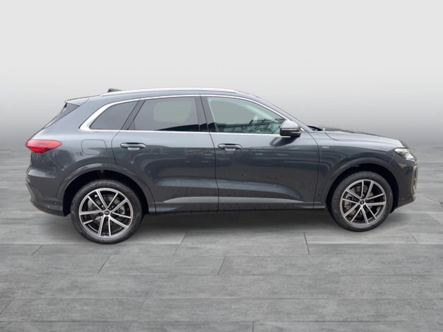 Bild über Audi Q5 SUV e-hybrid e-hybrid quattro 220 kW S tronic - für weitere Informationen kontaktieren Sie den Audi Partner