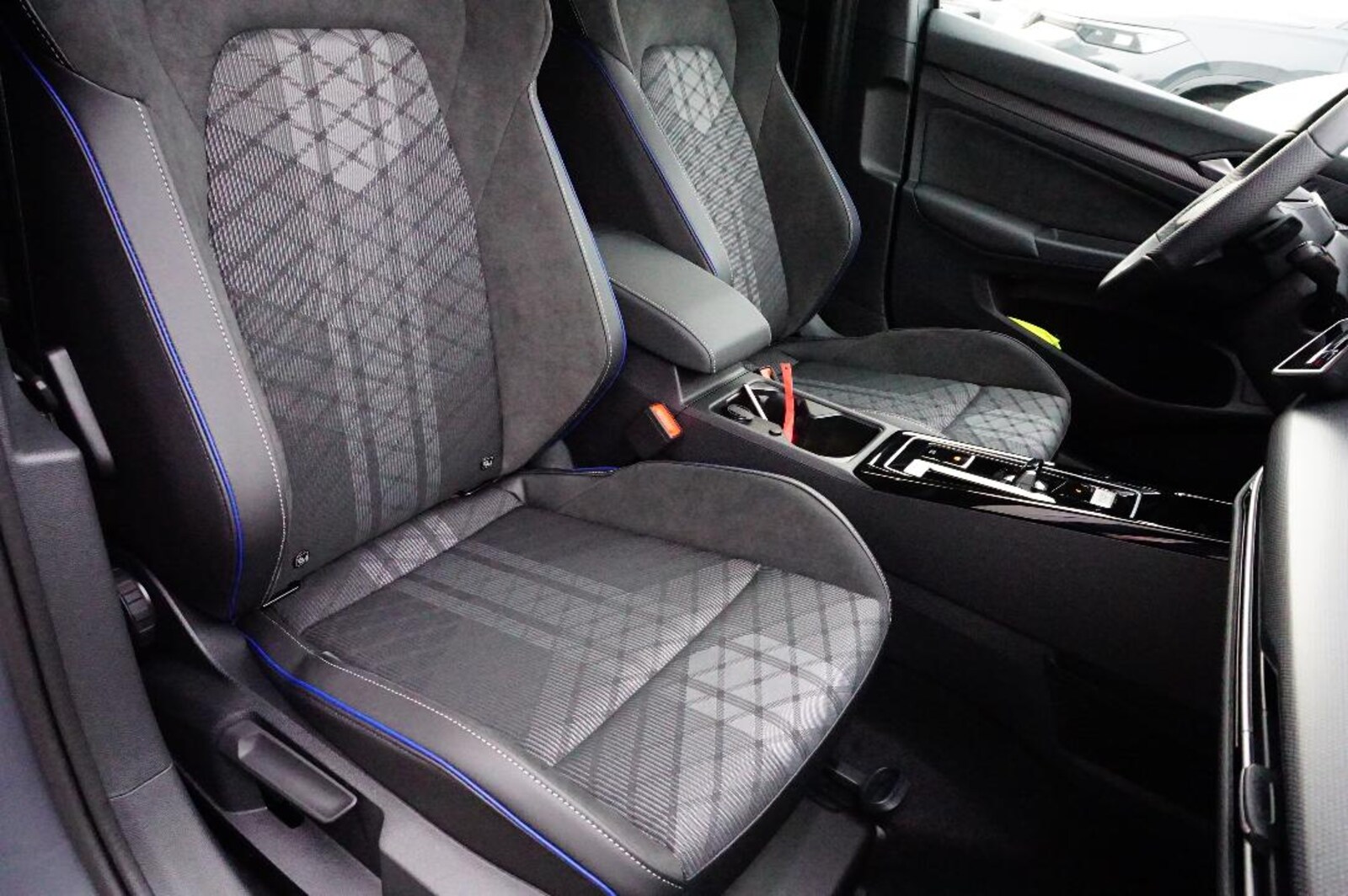 Volkswagen Golf – Bild 14