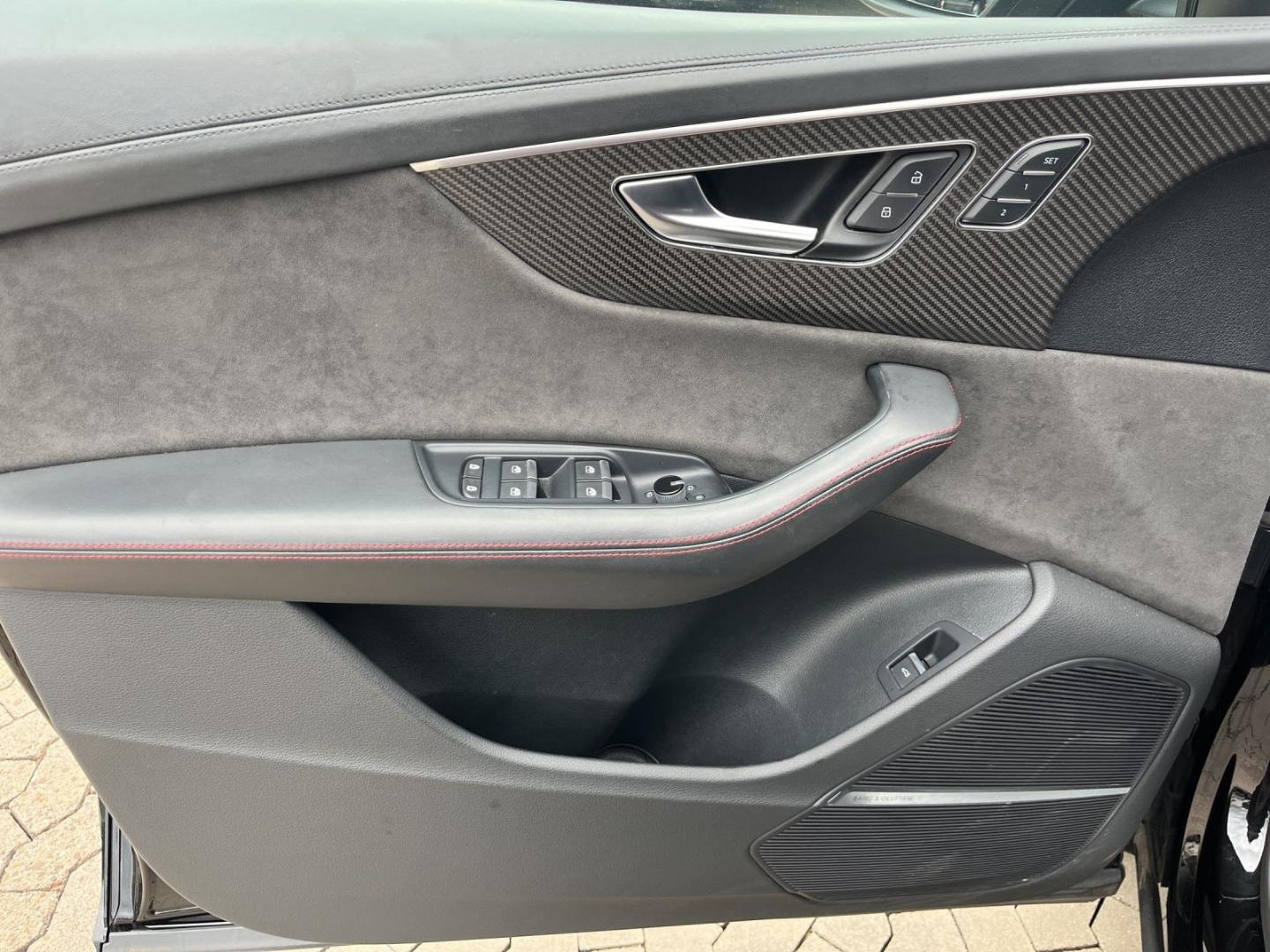 Image about Audi RS Q8 TFSI quattro tiptronic