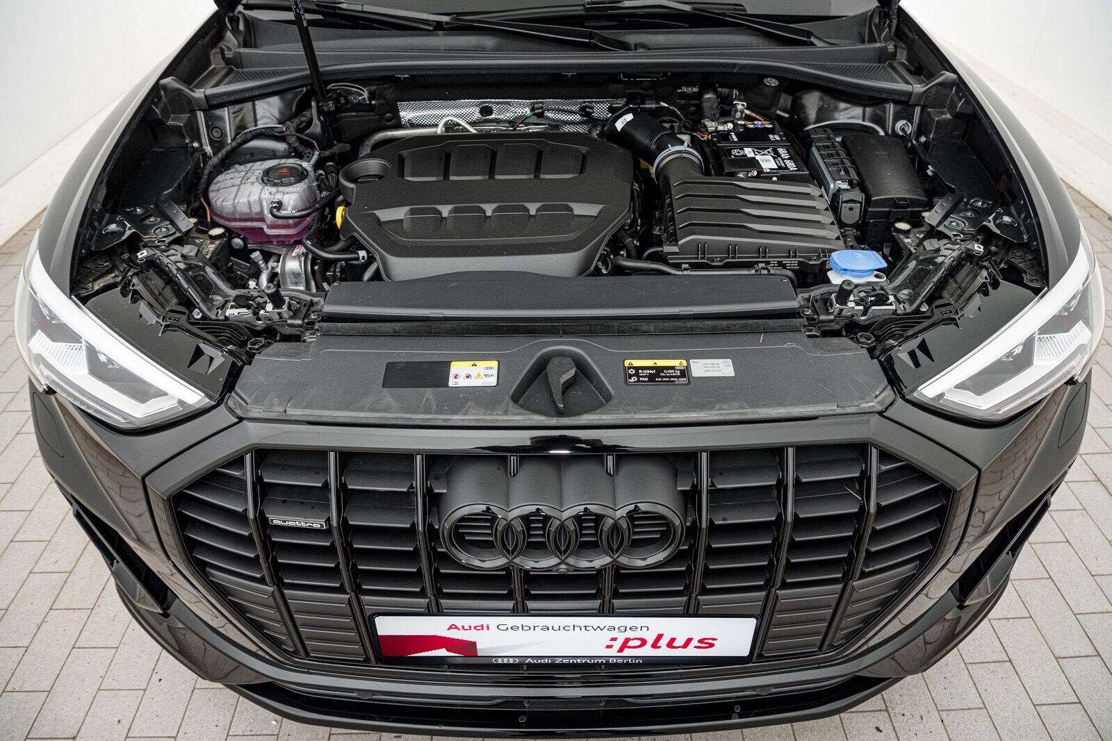 Image about Audi Q3 S line 45 TFSI quattro S tronic
