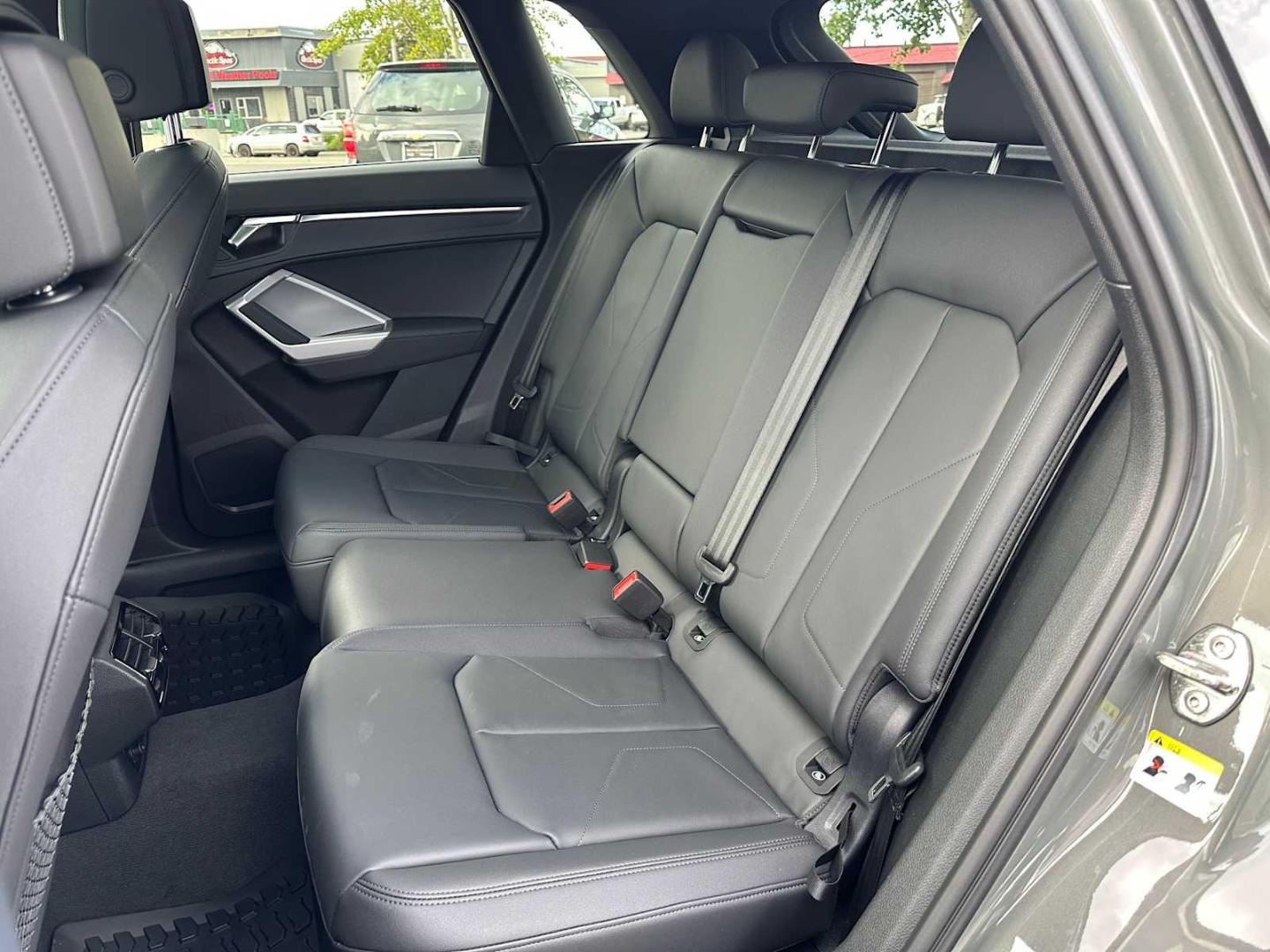 2025 Audi Q3 S Line Premium - Photo 17
