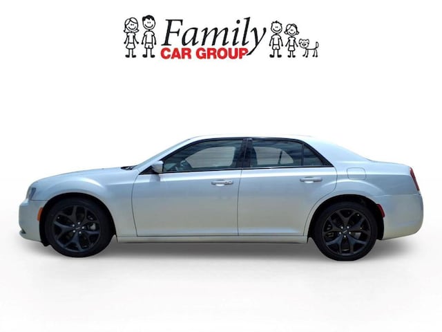 2023 Chrysler 300