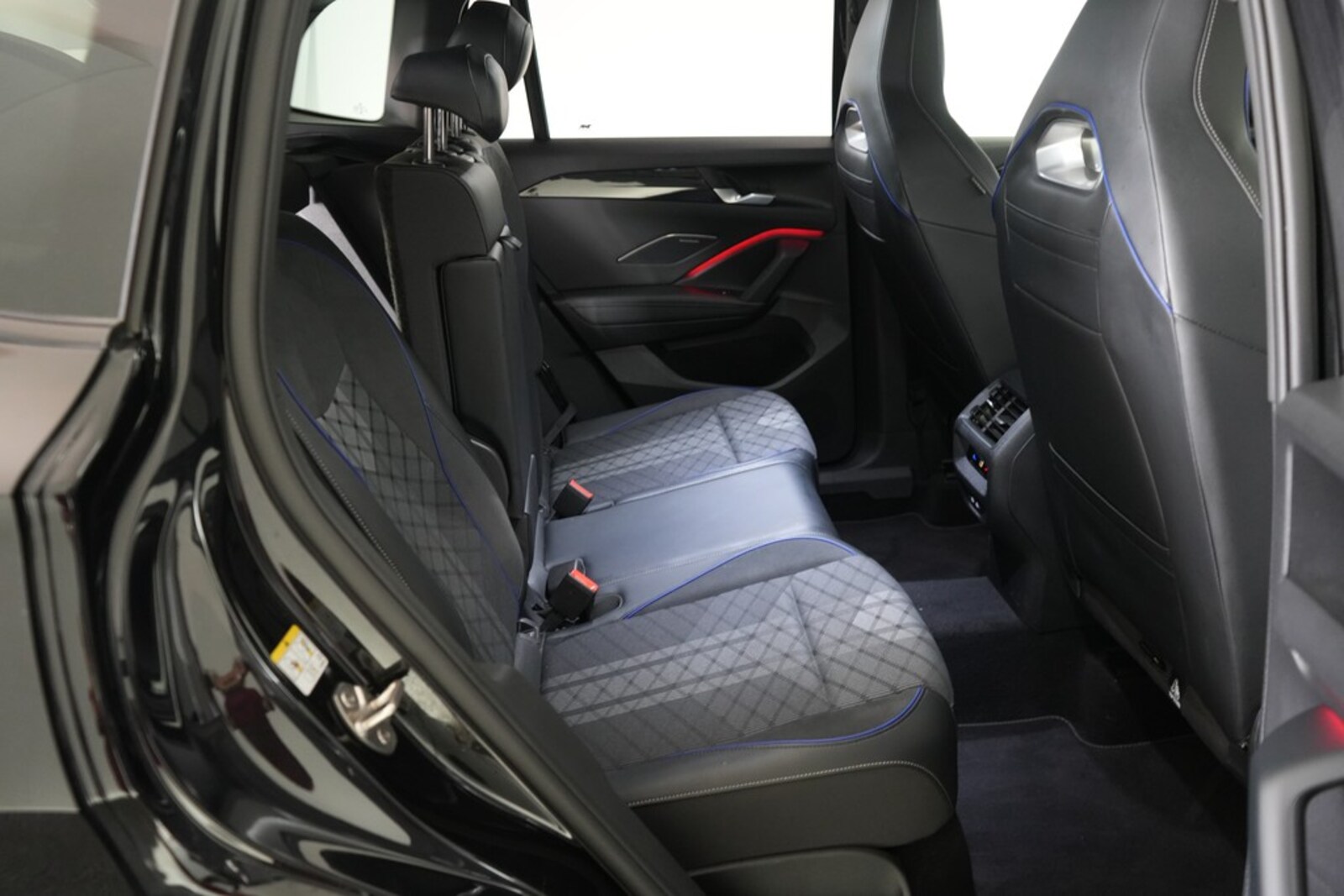 Volkswagen Tiguan – Bild 11
