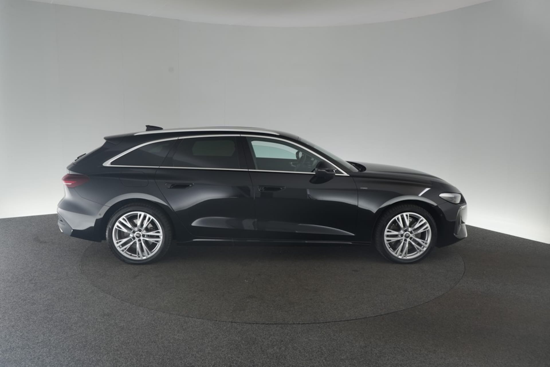 Audi A5 Avant e-hybrid