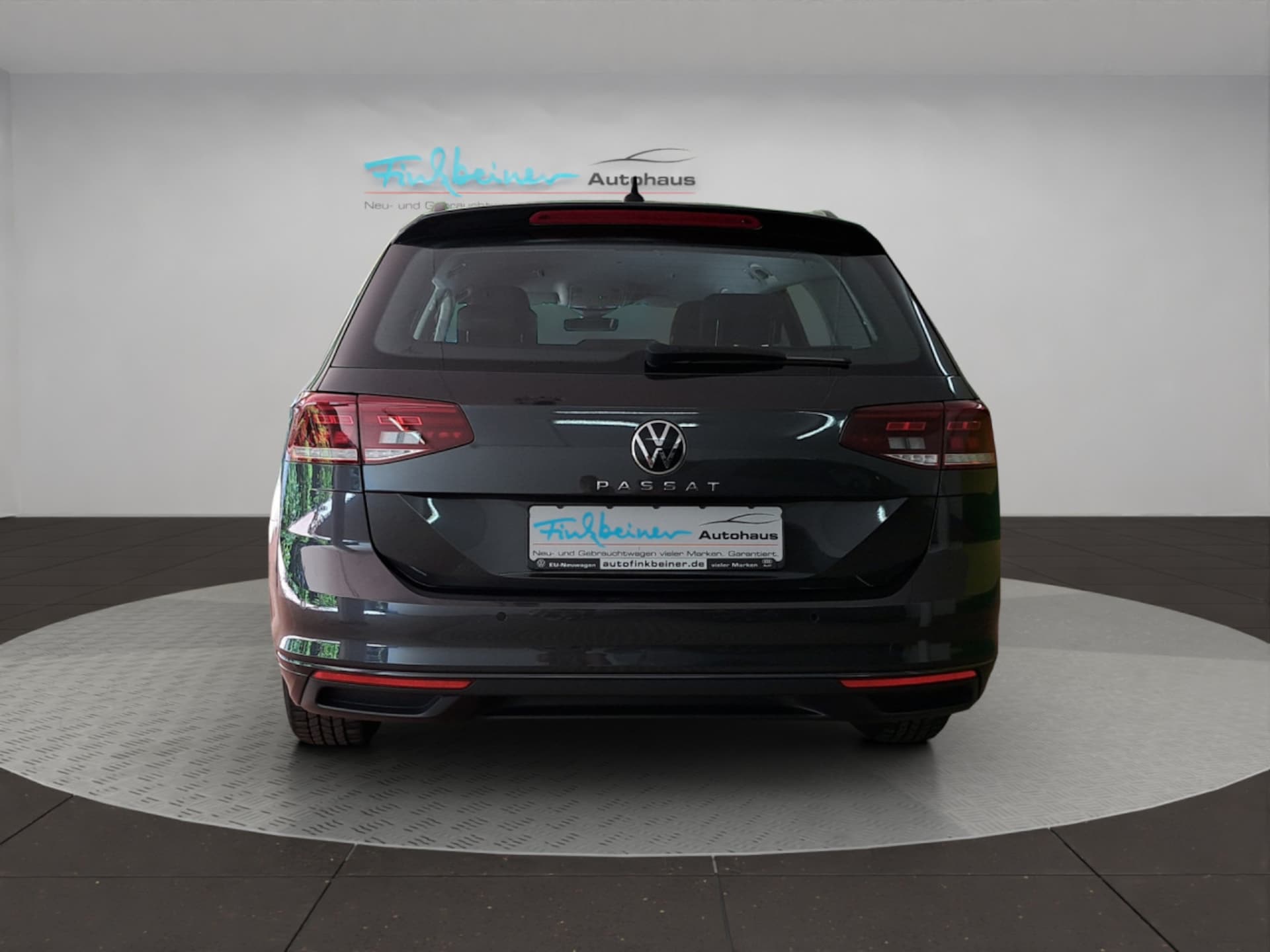 Volkswagen Passat Variant Basis-Modell