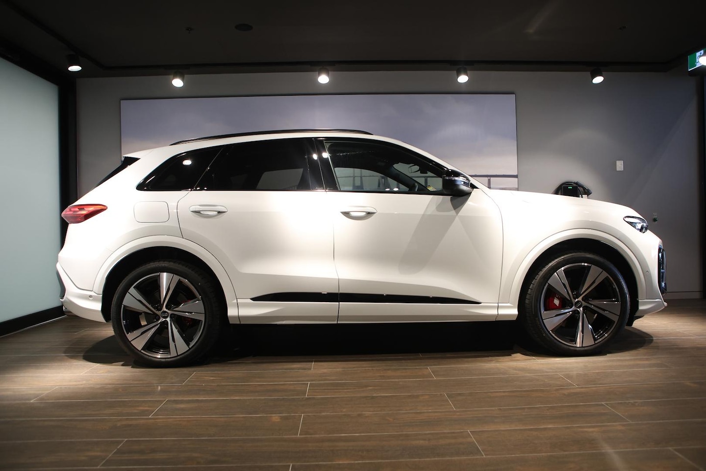 Image about Audi SQ5 SUV TFSI quattro S tronic