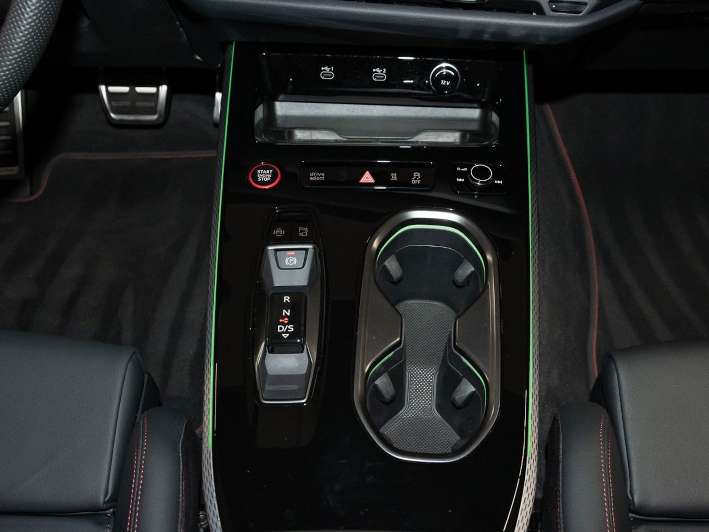 Bild über Audi A6 Avant edition one TDI quattro 150 kW S tronic - für weitere Informationen kontaktieren Sie den Audi Partner