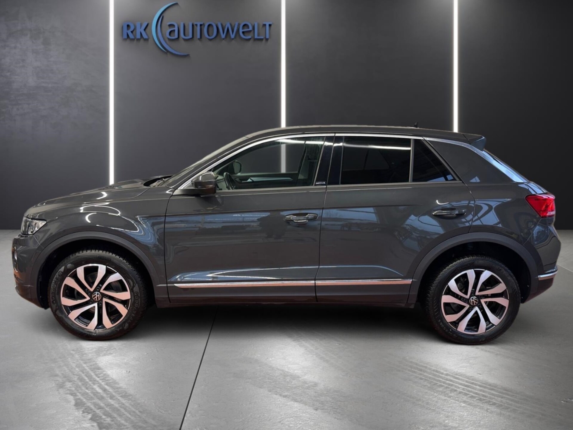 Volkswagen T-Roc Active